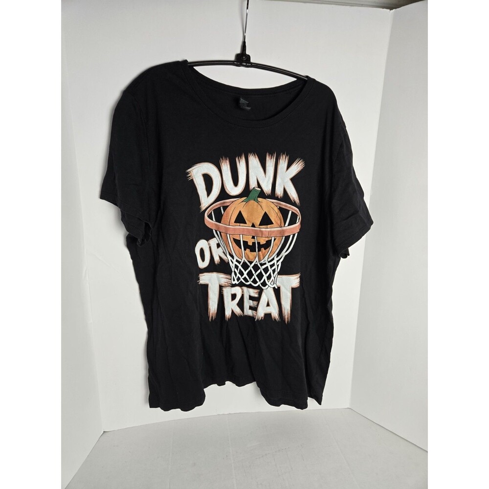 Dunk Or Treat Halloween T-shirt Size 2xl